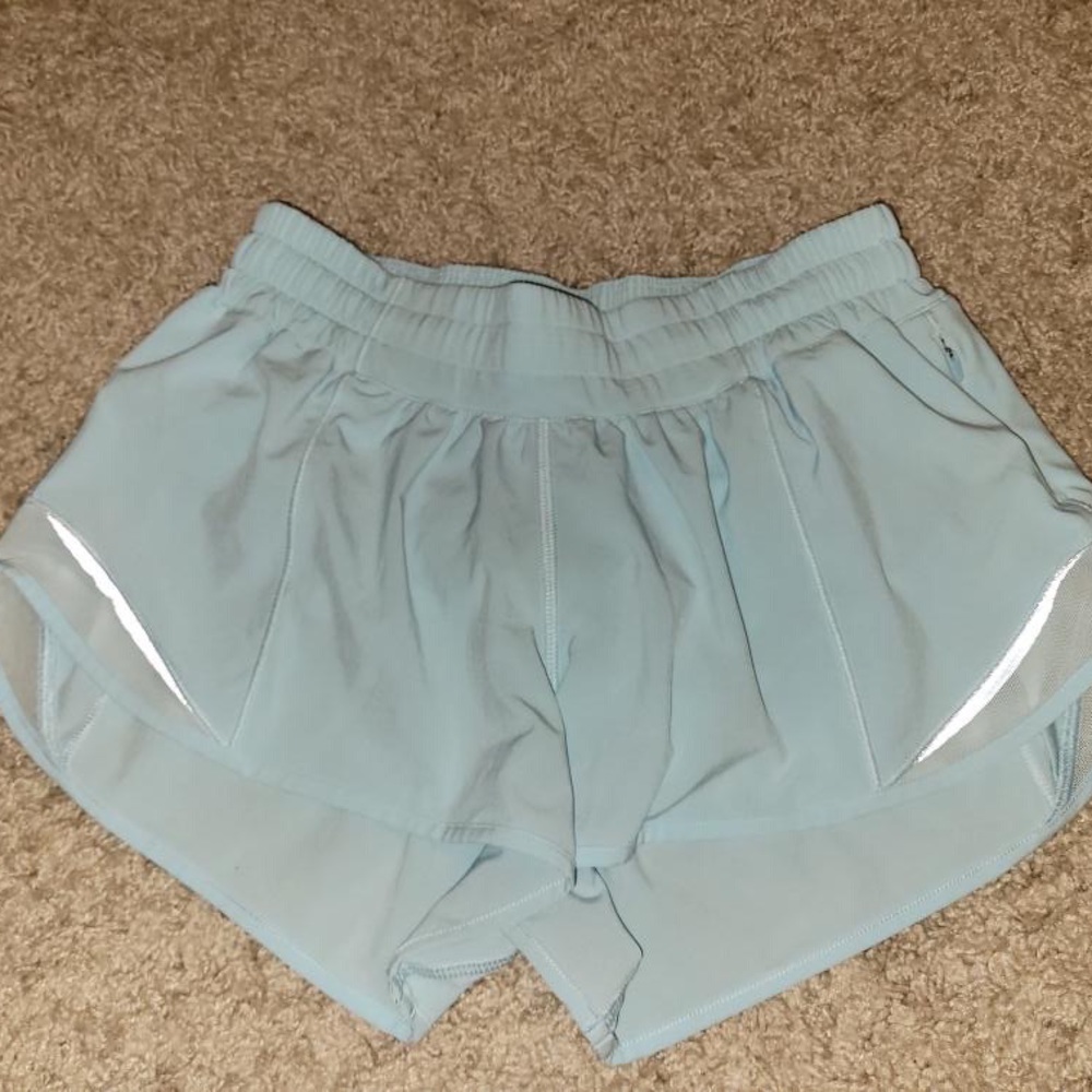 Lululemon Hotty Hot Short